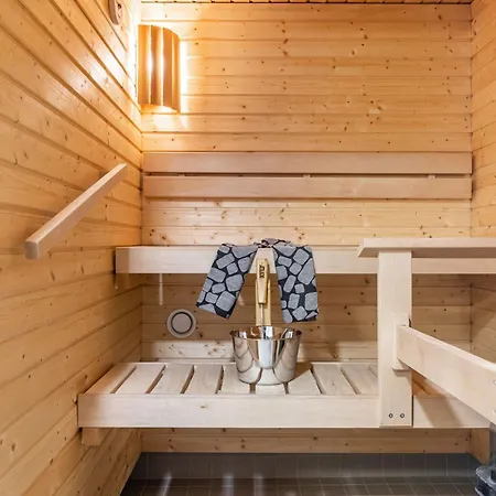 With Sauna, Balcony & Free Parking * Lahti