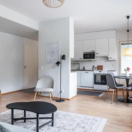 With Sauna, Balcony & Free Parking Appartement *