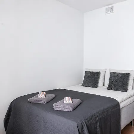 With Sauna, Balcony & Free Parking Apartamento *